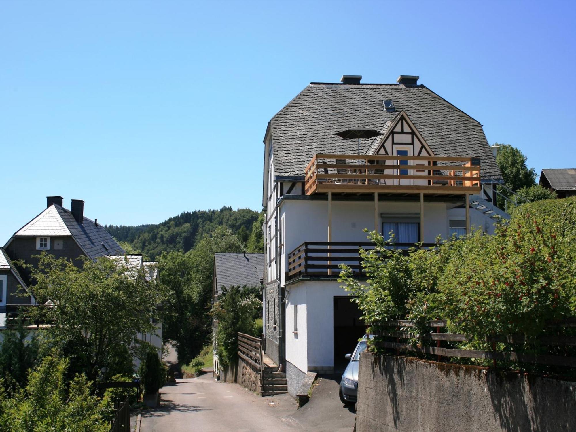 Cosy Apartment In Schwalefeld Near Willingen With Private Terrace Ngoại thất bức ảnh