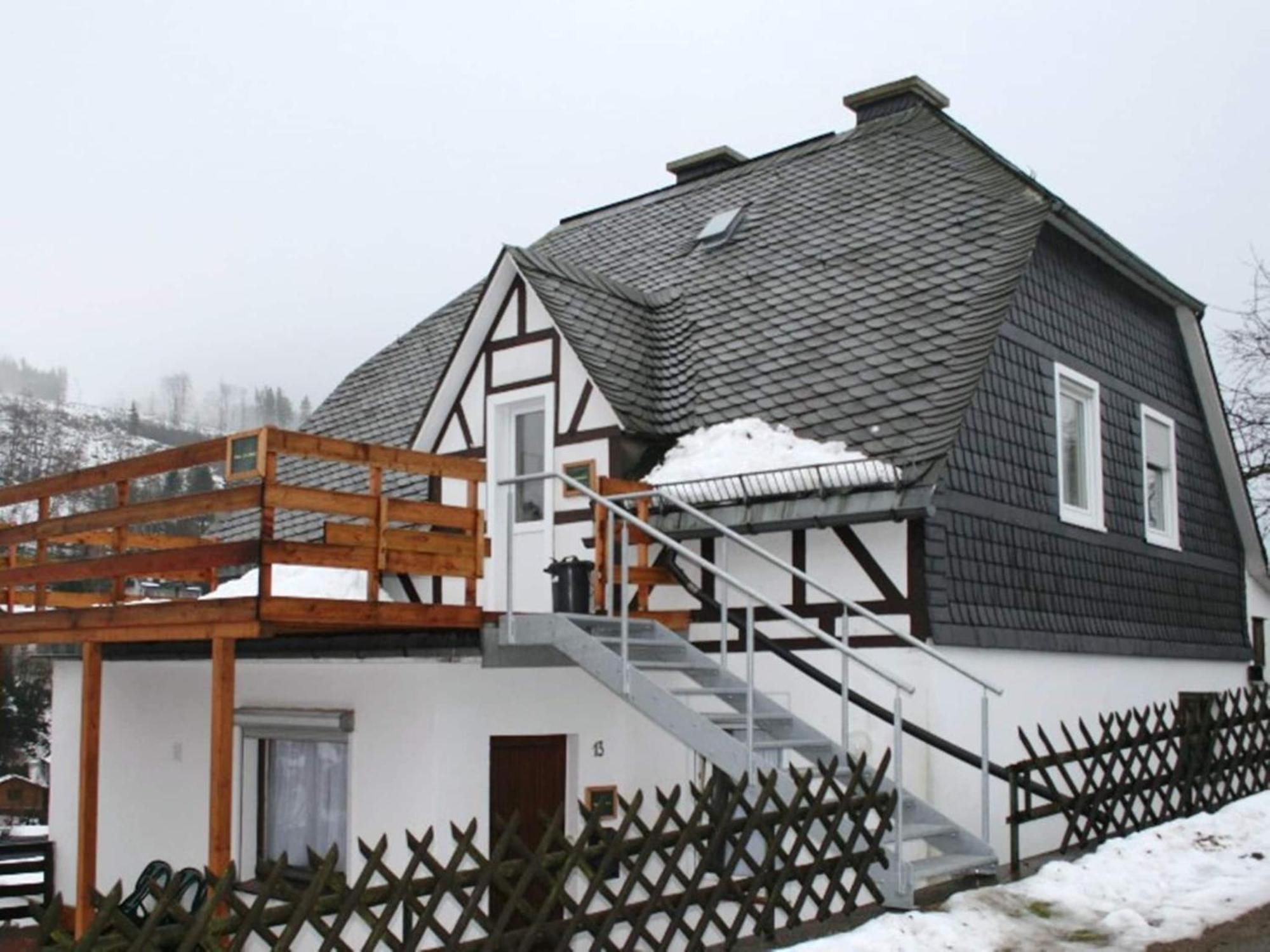 Cosy Apartment In Schwalefeld Near Willingen With Private Terrace Ngoại thất bức ảnh